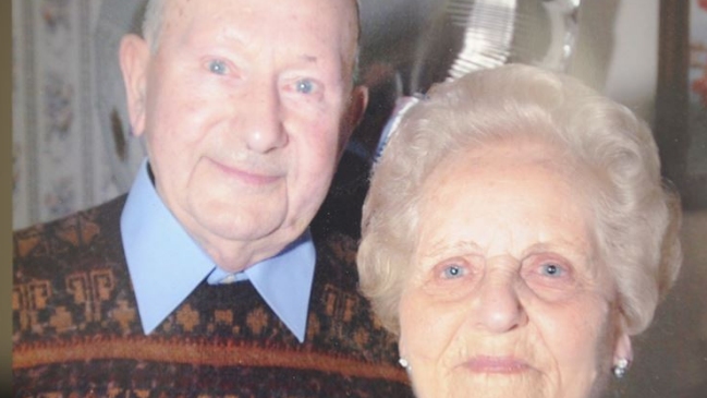 Una pareja británica falleció el mismo día después de 77 años de matrimonio