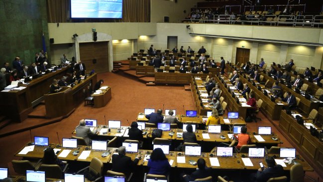 Diputados no votarán este martes proyecto que quita atribuciones al SII