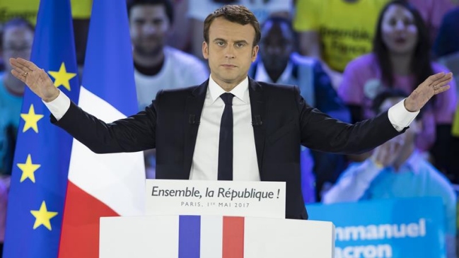 Macron afianza su distancia frente a Le Pen a cuatro días de las elecciones