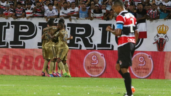 Eugenio Mena y Sport Recife avanzaron a la final de la Copa do Nordeste en Brasil