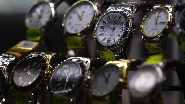 Preparar relojes: Se acerca el horario de invierno