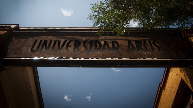 CNED resolverá próxima semana revocación del reconocimiento oficial de U. Arcis