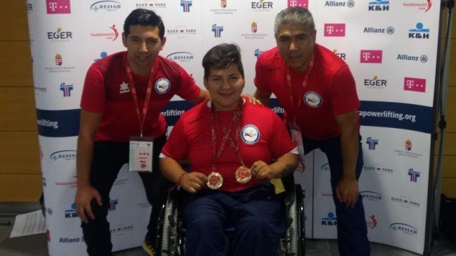 Chilena Marion Serrano gana dos oros y bate récord mundial juvenil