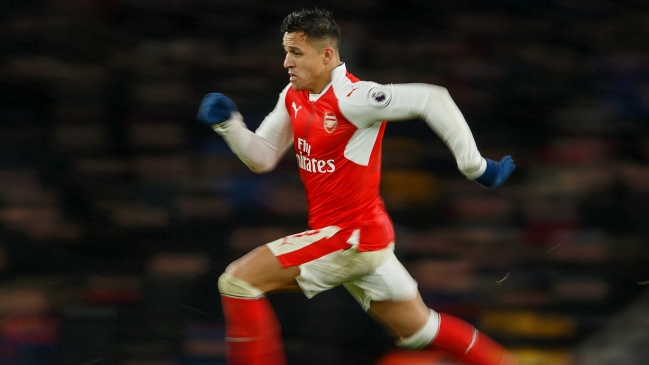Arsenal y Alexis enfrentan a Southampton para mantener opciones de clasificar a Champions