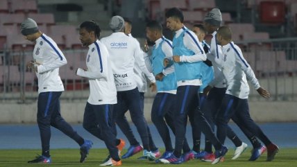 Corinthians entrenó en la cancha del Estadio Nacional antes de enfrentar a la U