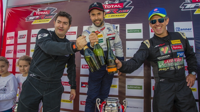 Andrés Naranjo se quedó con la tercera fecha del Total TP Race en el Autódromo de Codegua