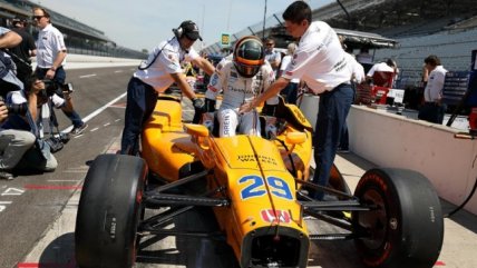  Alonso, el más veloz en primeras prácticas de las 500 Millas  