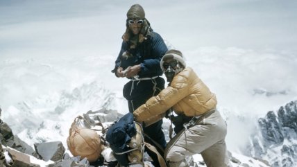   La Historia es Nuestra: Un día como hoy… ¿quién llegó primero al Everest? 