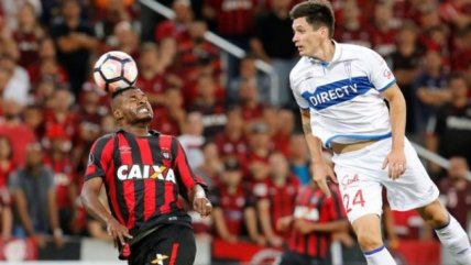 Universidad Católica se juega ante Atlético Paranaense su última chance en Copa Libertadores