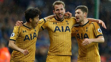 Harry Kane marcó un póker de goles ante Leicester y es el nuevo goleador de la liga inglesa