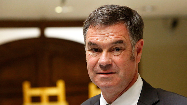 Ossandón compromete apoyo a Piñera si pierde en primarias: 