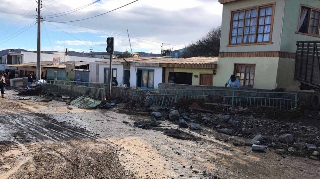 Helicópteros abastecen a sectores aislados por el temporal en provincia del Limarí