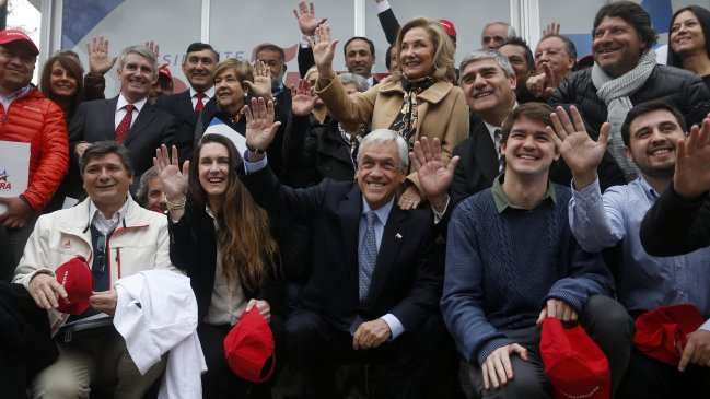 Sebastián Piñera presentó a integrantes de su consejo ciudadano