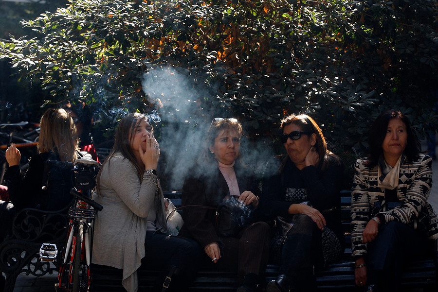 Estudio revela que los cigarrillos lights son más dañinos que los normales