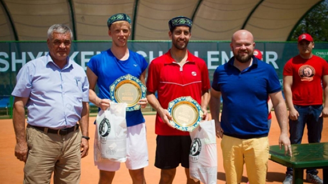 Hans Podlipnik alzó el título de dobles en Challenger de Kazajistán