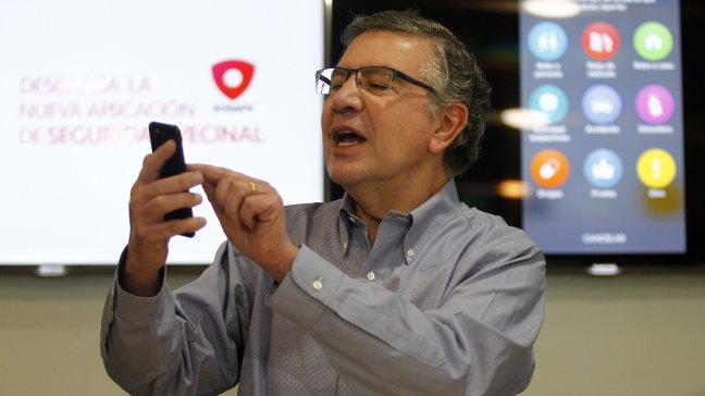 Lavín anunció medidas de seguridad para Los Dominicos tras polémico tuit