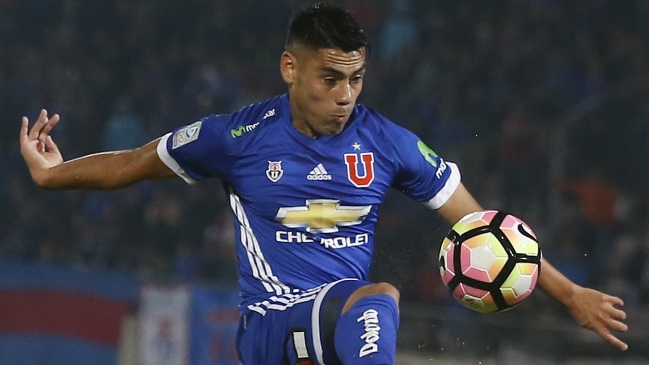 Felipe Mora: Olympiakos es el equipo más grande de Grecia