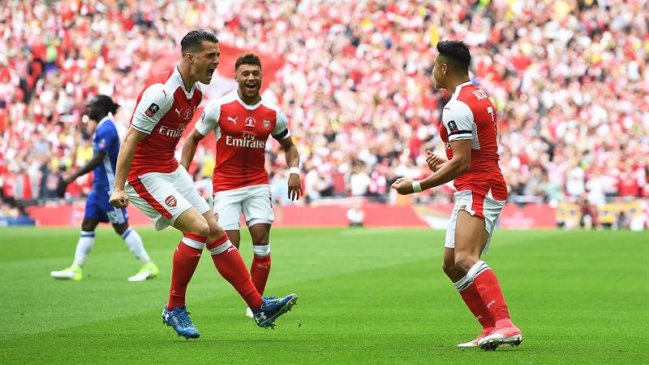 Un gigante Alexis Sánchez guió la conquista de Arsenal en la FA Cup
