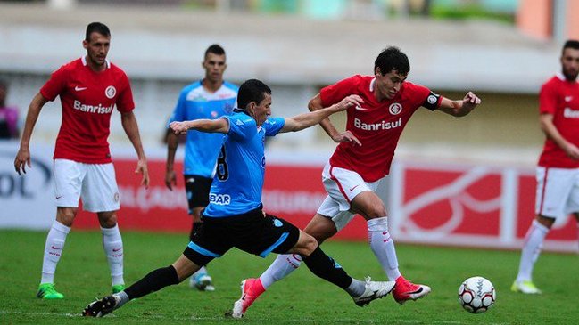 Felipe Gutiérrez e Inter de Porto Alegre sufrieron su primera derrota en la segunda división
