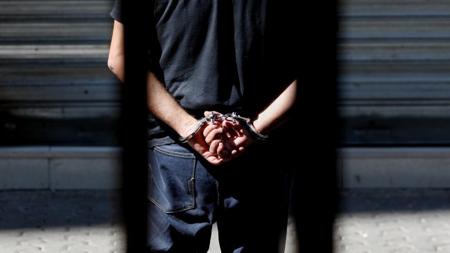 Decretan prisión preventiva para hombre acusado de tratar de quemar viva a mujer