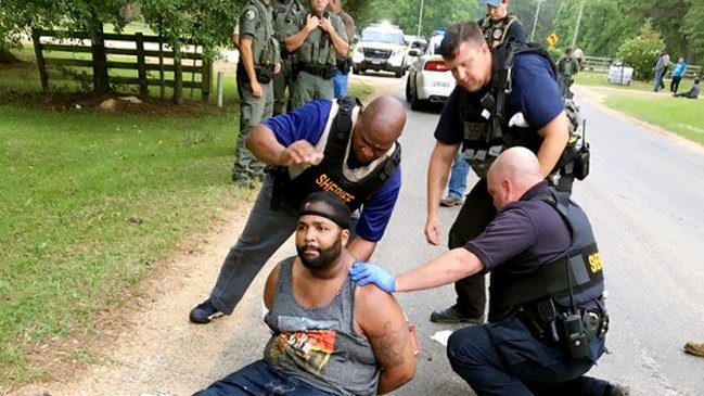 Tiroteo en Misisipi: Ocho muertos y un sospechoso detenido