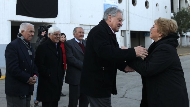 Arturo Salah participó en actividades del Día del Patrimonio en el Estadio Nacional