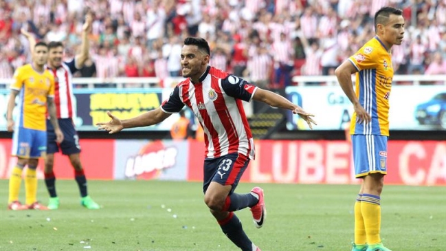 Chivas se consagró campeón en México tras vencer a Tigres de Eduardo Vargas