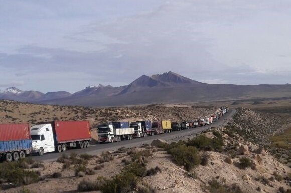 Bolivia denunciará a Chile en la OEA y en Aladi por paro aduanero