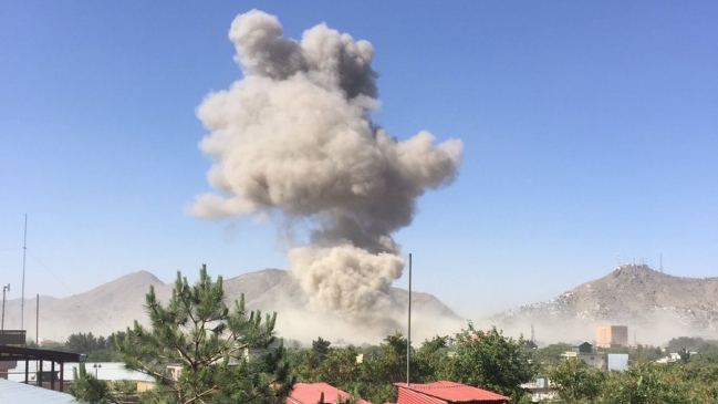 Al menos 80 muertos y 350 heridos por un atentado con auto bomba en Kabul