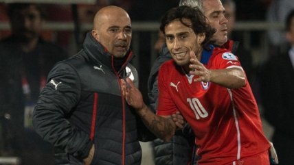   Jorge Sampaoli contó que tenía una foto de Jorge Valdivia en el camarín de Sevilla 