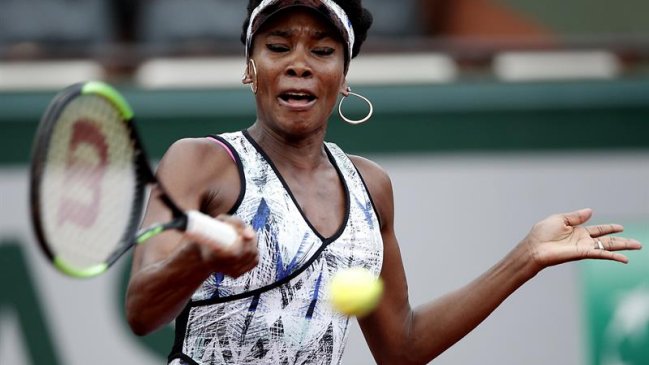 Venus Williams tuvo tarea sencilla y Kuznetsova se complicó para ingresar a los octavos de final