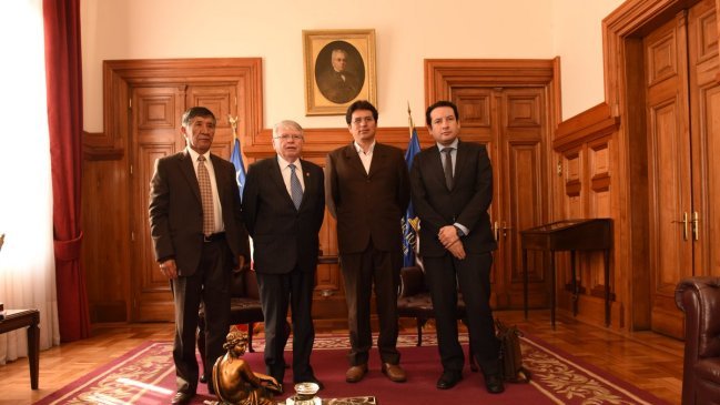 Presidente de la Corte Suprema recibió a autoridades del Poder Judicial boliviano