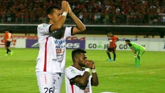 Futbolistas de tres religiones distintas celebraron un gol en Indonesia