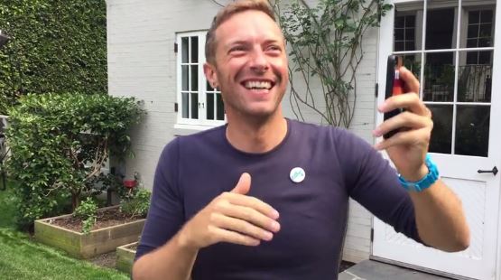 Vocalista de Coldplay bailó al ritmo de nuevo hit de Shakira