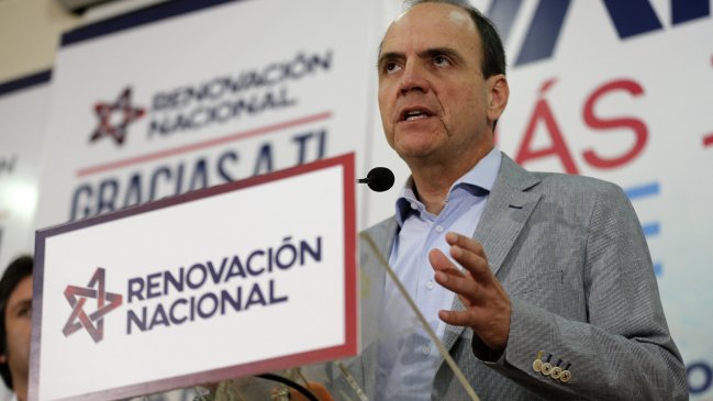 Parlamentarias: RN llevará de candidatos sólo a 