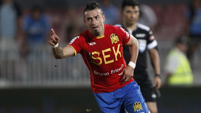 Carlos Salom dejó Unión Española y firmó por Club Puebla en México