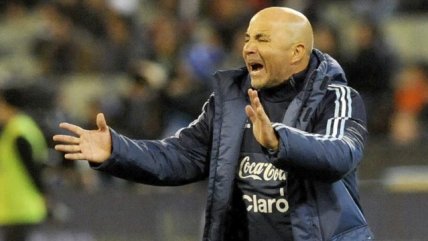   Periodista argentino nuevamente perdió la paciencia, esta vez por el debut de Sampaoli 