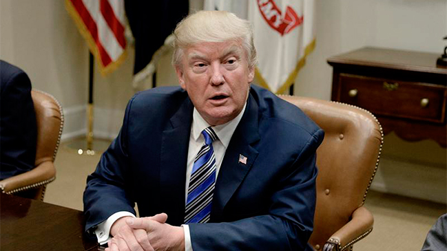 Trump busca limitar fondos de EE.UU. a Gobierno cubano