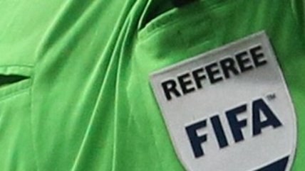 Arbitros podrán suspender partidos por actitud discriminatoria del público en la Confederaciones