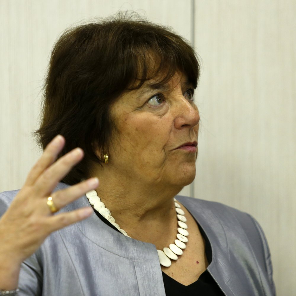 Ministra: Mayoría de profesores no tiene información acabada del proyecto de desmunicipalización