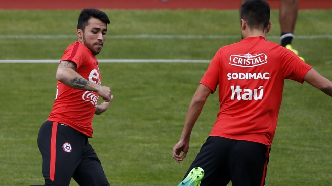 La selección chilena prepara el choque ante Camerún por la Copa Confederaciones