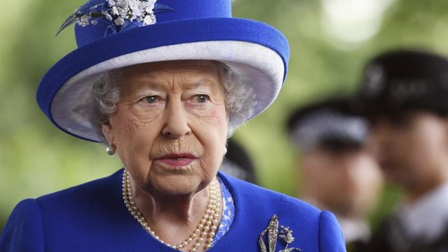 Isabel II: Es difícil evitar el ánimo sombrío que vive el Reino Unido