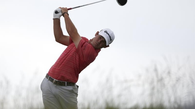Brian Harman tomó el liderato en el Abierto de Golf de Estados Unidos