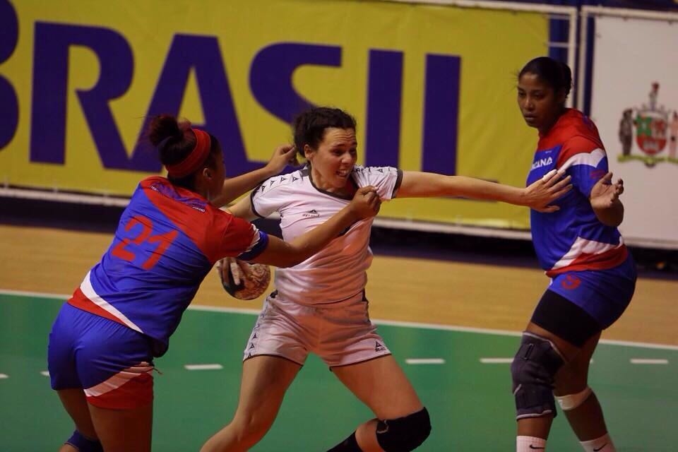 Chile tuvo un cómodo estreno en el Panamericano de Balonmano Femenino