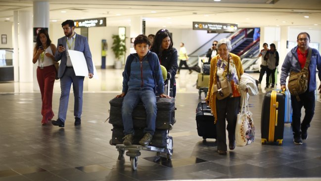 Gobierno rechazó bajar las tasas de embarque