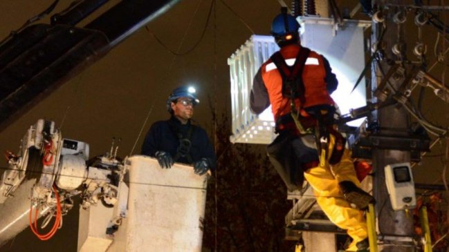 Municipio de Maipú llamó a sus vecinos a sumarse a demanda colectiva contra Enel