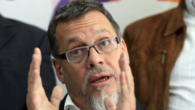 Lagos Weber estará internado al menos una semana tras infarto