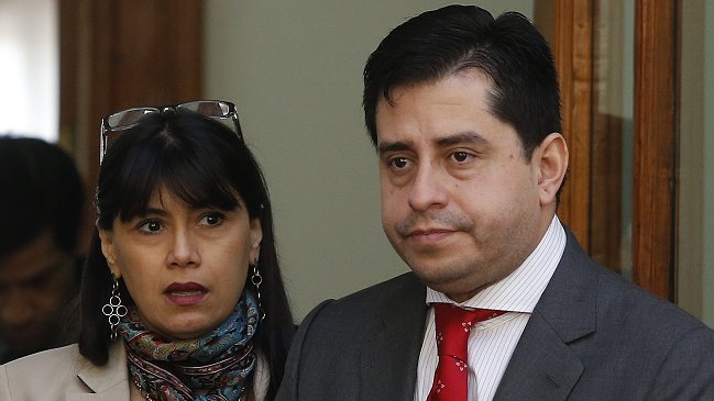 Informe de la comisión investigadora Sename complica despacho de ley de aborto