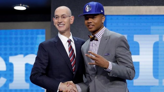 Philadelphia 76ers eligió a Markelle Fultz como el número uno en el Draft de la NBA 2017