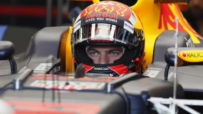 Los Red Bull dominaron la primera sesión de entrenamientos libres en Azerbaiyán